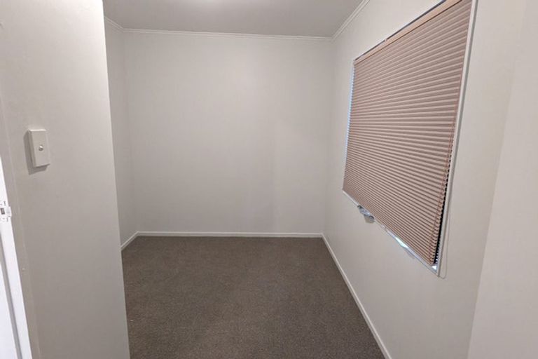 Photo of property in 1/6 Main Road, Wainuiomata, Lower Hutt, 5014