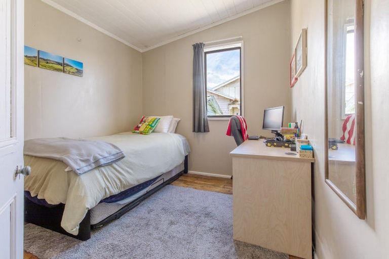 Photo of property in 5 Rawhiti Street, Dannevirke, 4930