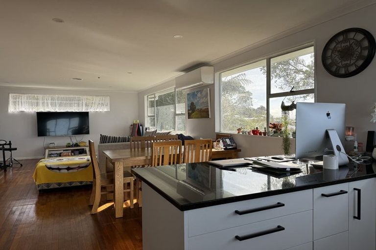 Photo of property in 8 Erris Street, Johnsonville, Wellington, 6037