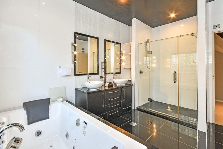 Photo of property in 9 Elias Court, The Gardens, Auckland, 2105