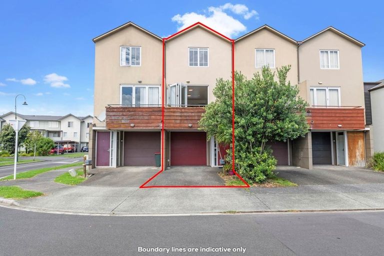 Photo of property in 25 Kirikiri Lane, East Tamaki, Auckland, 2013