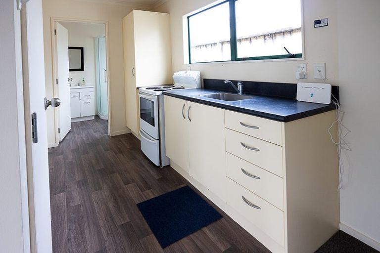 Photo of property in 37 Vardon Road, St Andrews, Hamilton, 3200