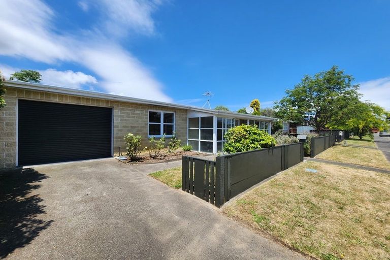 Photo of property in 3 Nola Avenue, Raumati Beach, Paraparaumu, 5032