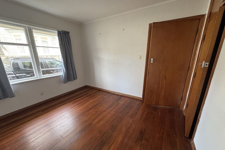 Photo of property in 10 Kenya Street, Ngaio, Wellington, 6035