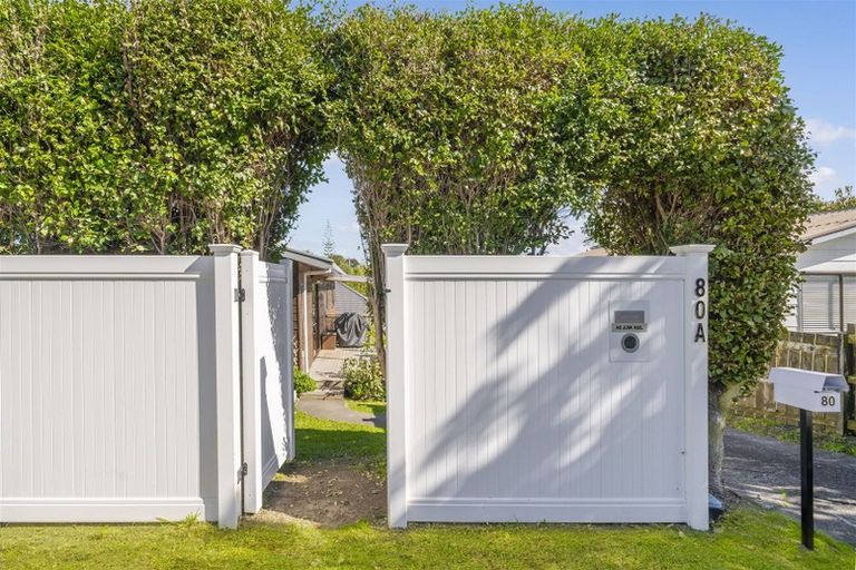 Photo of property in 1/80 Kervil Avenue, Te Atatu Peninsula, Auckland, 0610