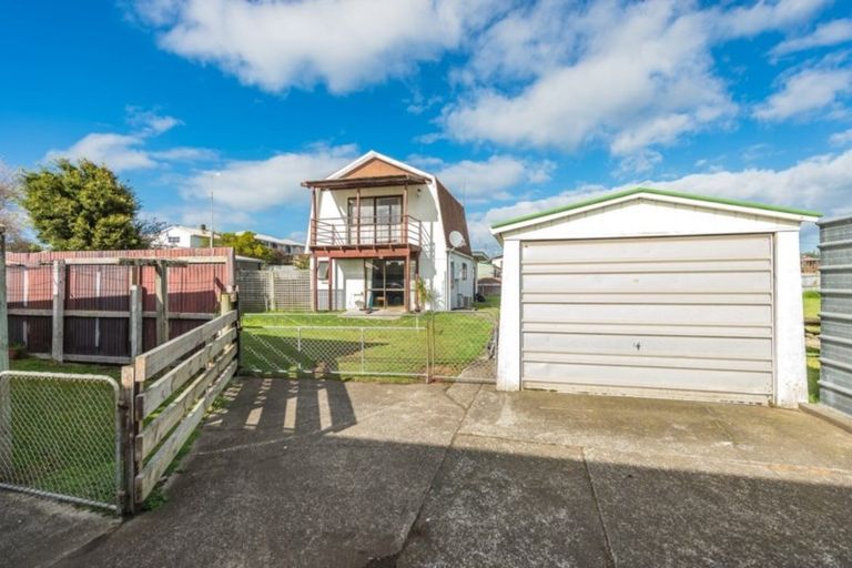 Photo of property in 34a Titoki Street, Castlecliff, Whanganui, 4501