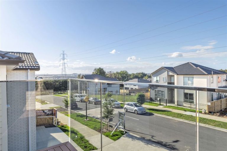 Photo of property in 84 Koromeke Street, Flat Bush, Auckland, 2019