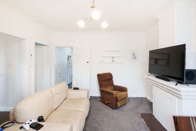 Photo of property in 28-30 Rawhiti Avenue, Palmerston North, 4410