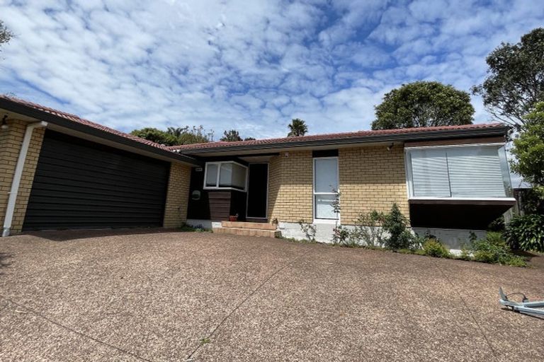 Photo of property in 97 Caribbean Drive, Unsworth Heights, Auckland, 0632