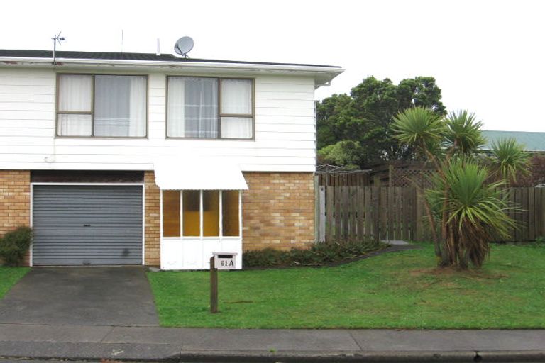 Photo of property in 61 Stewart Drive, Newlands, Wellington, 6037