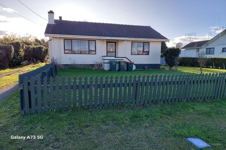Photo of property in 12 Holmes Street, Waimate, 7924