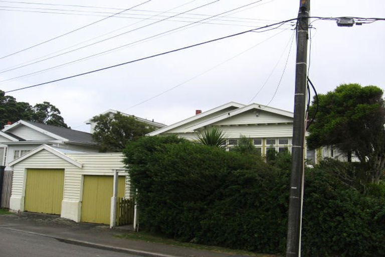 Photo of property in 94 Cashmere Avenue, Khandallah, Wellington, 6035