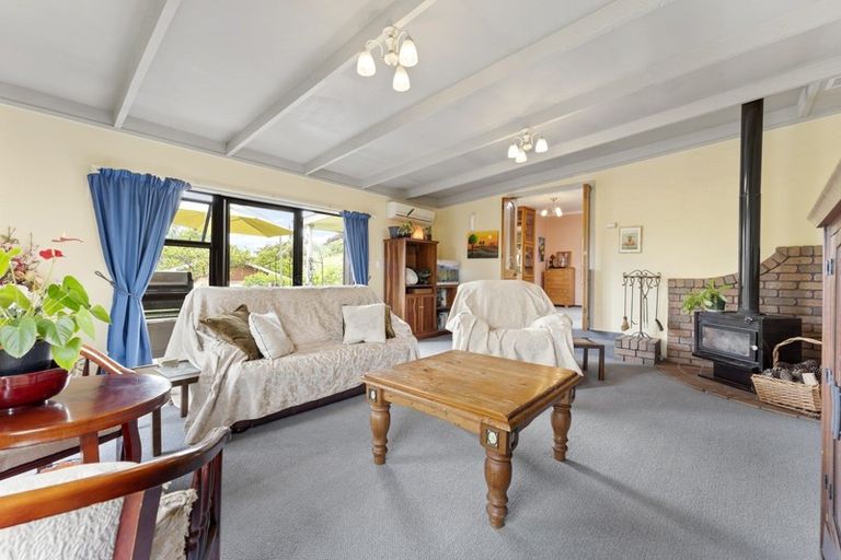 Photo of property in 20 Whakapaki Street, Urenui, 4375