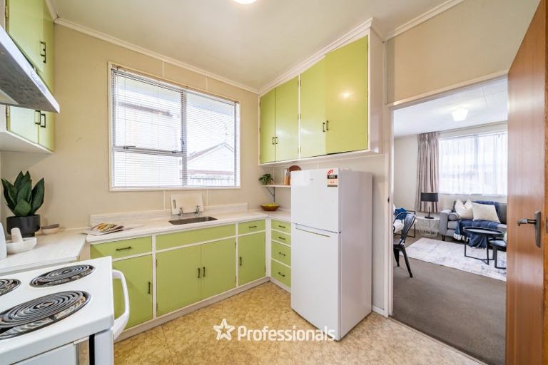 Photo of property in 1/4 Rodney Street, Waiwhetu, Lower Hutt, 5010