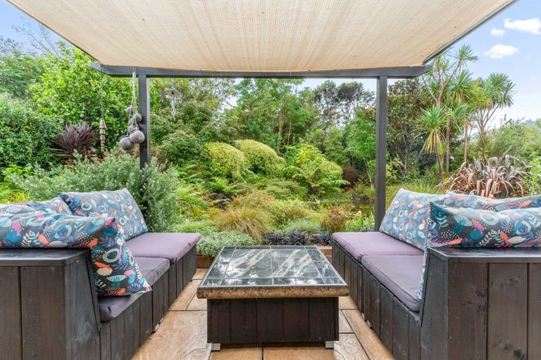 Photo of property in 65 Pahi Road, Paparoa, 0571