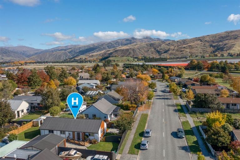Photo of property in 103 Waenga Drive, Cromwell, 9310