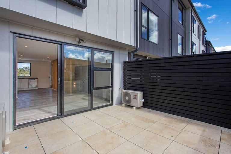 Photo of property in 31 Ara Mara Hua, Henderson, Auckland, 0612