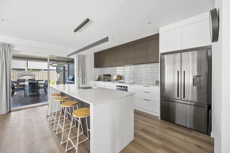 Photo of property in 4 Ruapehu Road, Poraiti, Napier, 4112