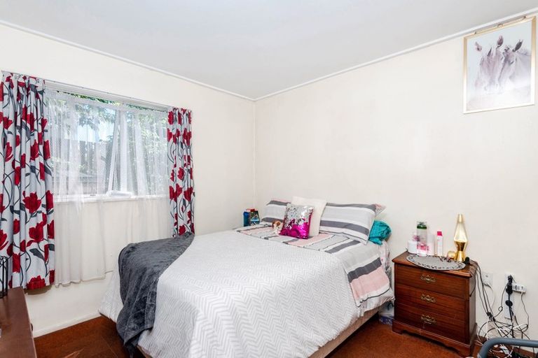Photo of property in 292 Main Road, Tawa, Wellington, 5028