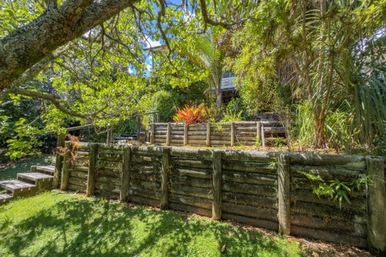 Photo of property in 31 Patui Avenue, Ngarimu Bay, Thames, 3575