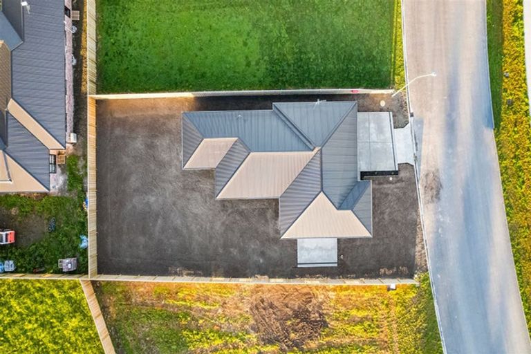 Photo of property in 21 Plover Avenue, Amberley, 7410