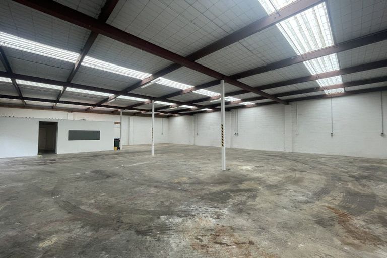 Photo of property in 11b Huia Road, Titirangi, Auckland, 0604