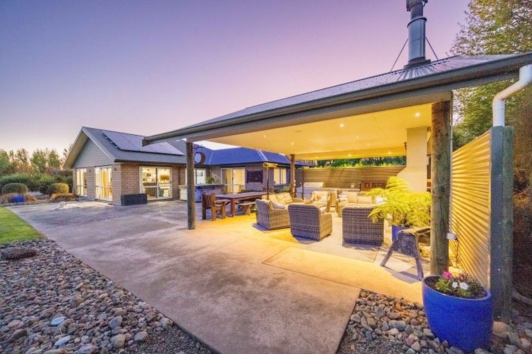 Photo of property in 21 Kyle Road, Waipukurau, 4281