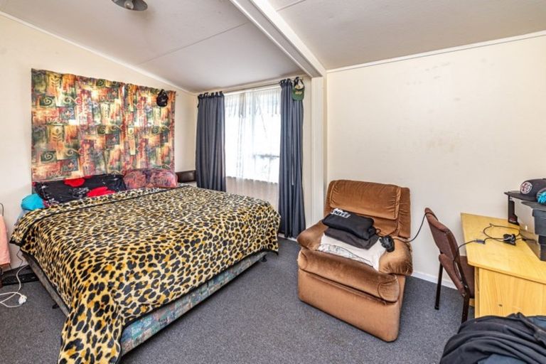 Photo of property in 35 Raupo Street, Castlecliff, Whanganui, 4501