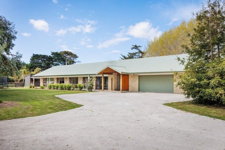 Photo of property in 440 Stoney Creek Road, Kelvin Grove, Palmerston North, 4470