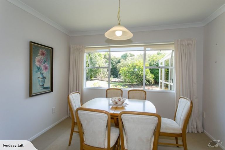 Photo of property in 22 Parsons Street, Vogeltown, New Plymouth, 4310