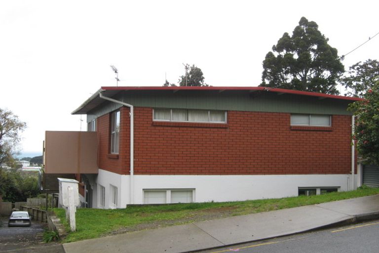 Photo of property in 164c Vivian Street, New Plymouth, 4310