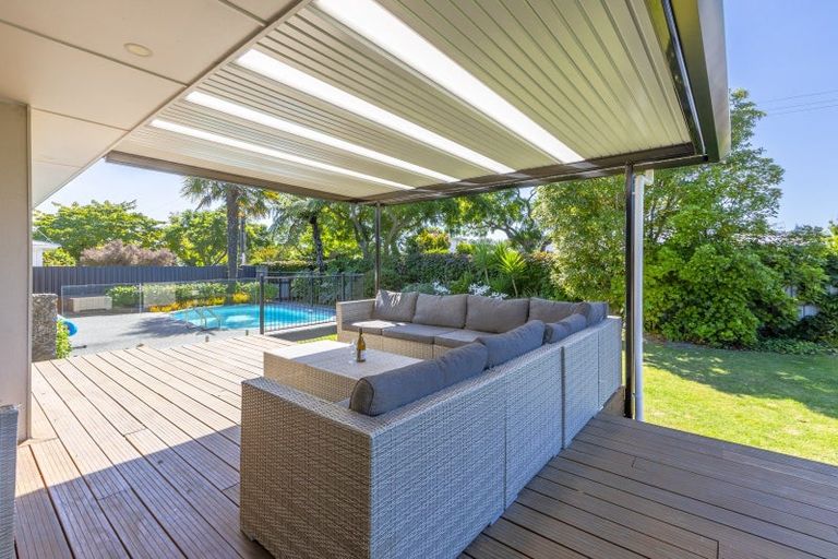 Photo of property in 2 Veronica Avenue, Marewa, Napier, 4110