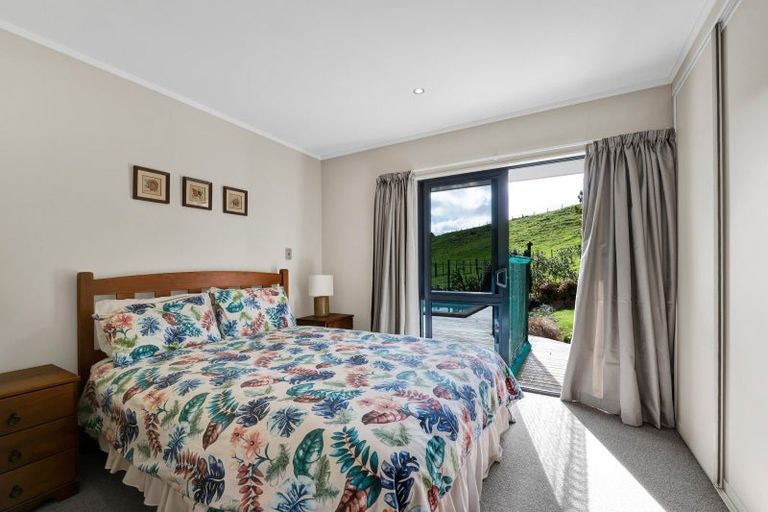 Photo of property in 529 Frankley Road, Hurworth, New Plymouth, 4371