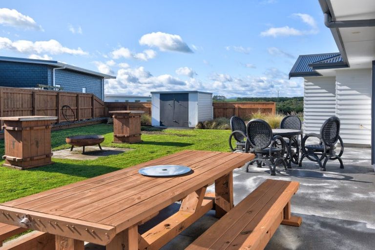 Photo of property in 4 Rosemount Road, Waverley, 4591