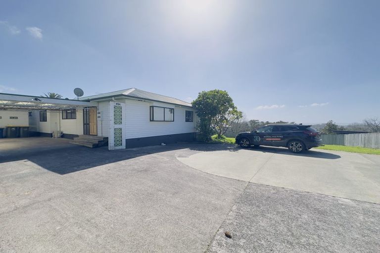 Photo of property in 83a Glengarry Road, Glen Eden, Auckland, 0602