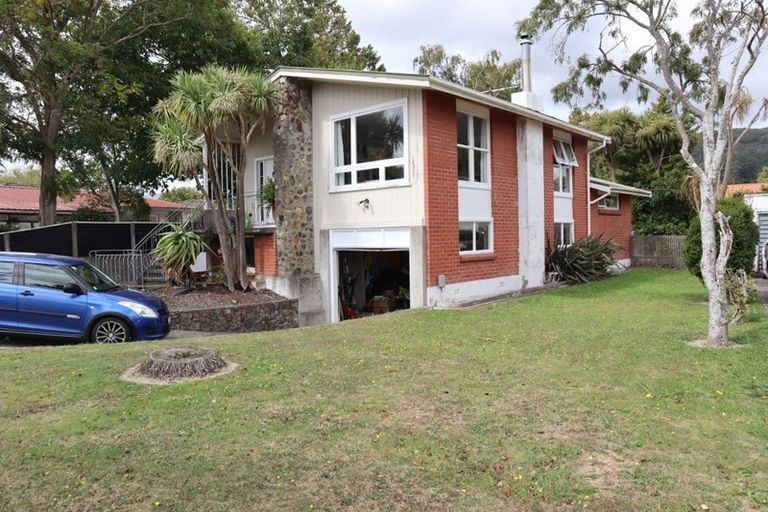 Photo of property in 13 Miro Street, Trentham, Upper Hutt, 5018