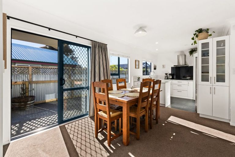 Photo of property in 68 Park Road, Greenmeadows, Napier, 4112