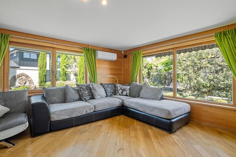 Photo of property in 2/52 Lochee Road, Upper Riccarton, Christchurch, 8041