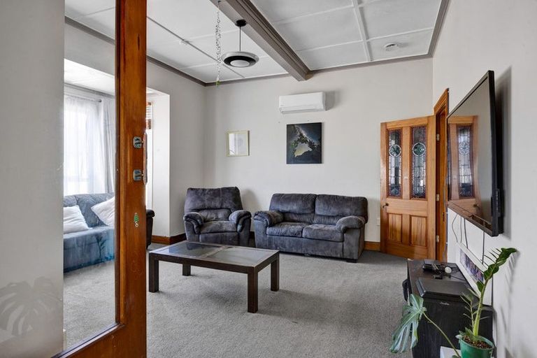 Photo of property in 136 Argyle Street, Hawera, 4610