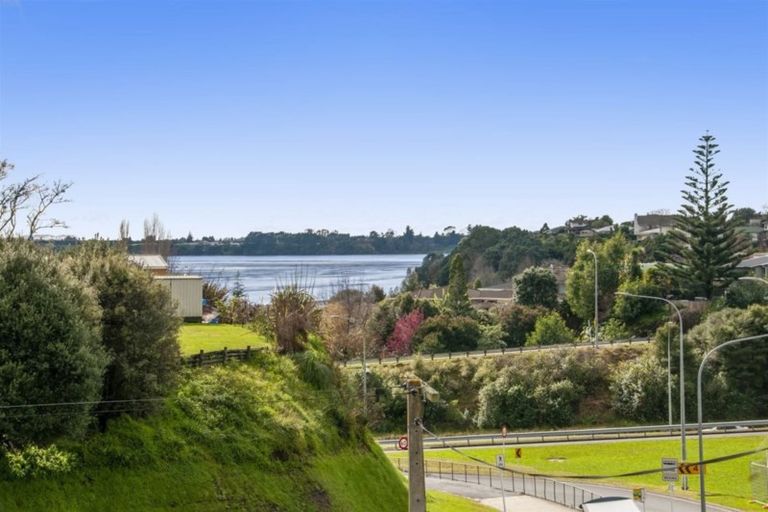 Photo of property in 1 Tamahika Street, Hairini, Tauranga, 3112