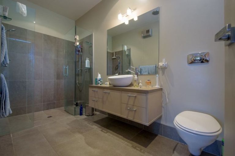 Photo of property in 42 The Dunes, Cromwell, 9310