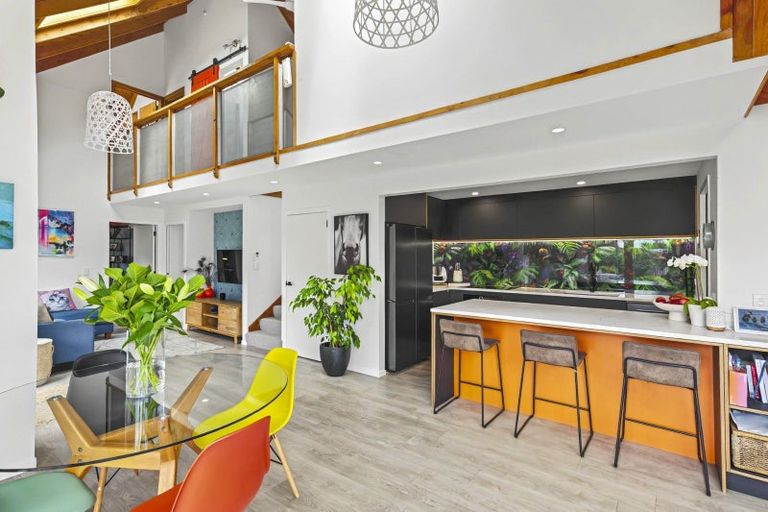 Photo of property in 15 Whyte Street, Paraparaumu Beach, Paraparaumu, 5032