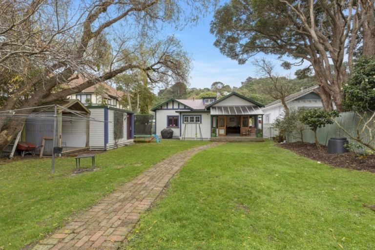 Photo of property in 12 Pharazyn Street, Melling, Lower Hutt, 5010