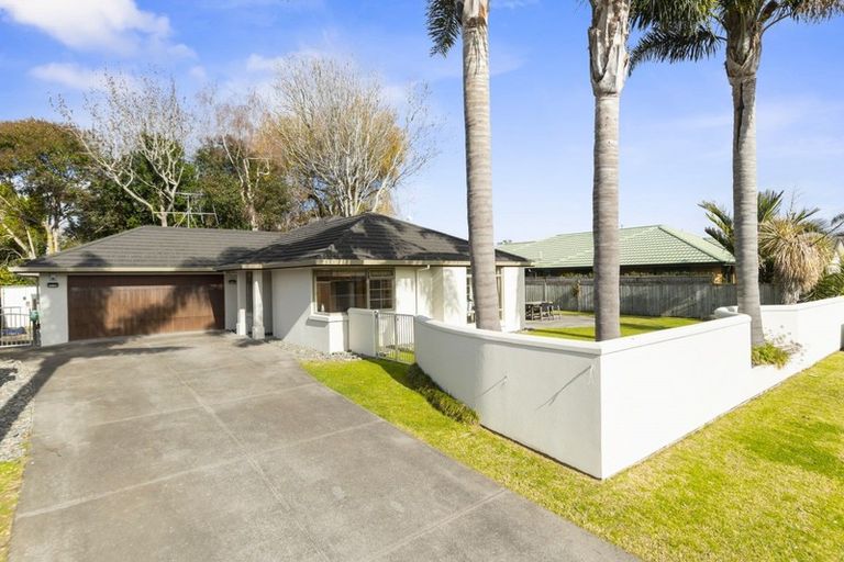 Photo of property in 14 Pembroke Drive, Bethlehem, Tauranga, 3110