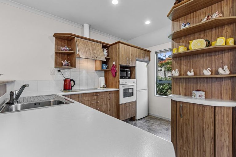 Photo of property in Orange Grove Village, 2/22 Pyes Pa Road, Pyes Pa, Tauranga, 3112