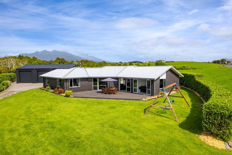 Photo of property in 169 Upper Pitone Road, Pitone, New Plymouth, 4374