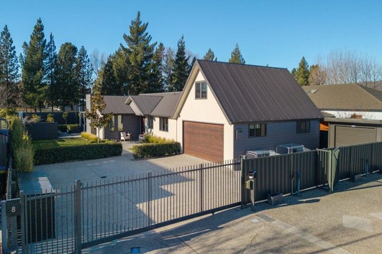 Photo of property in 8 Spruce Close, Alexandra, 9320