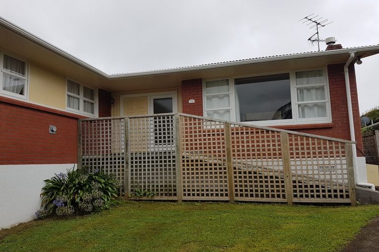 Photo of property in 14 Doralto Road, Frankleigh Park, New Plymouth, 4310