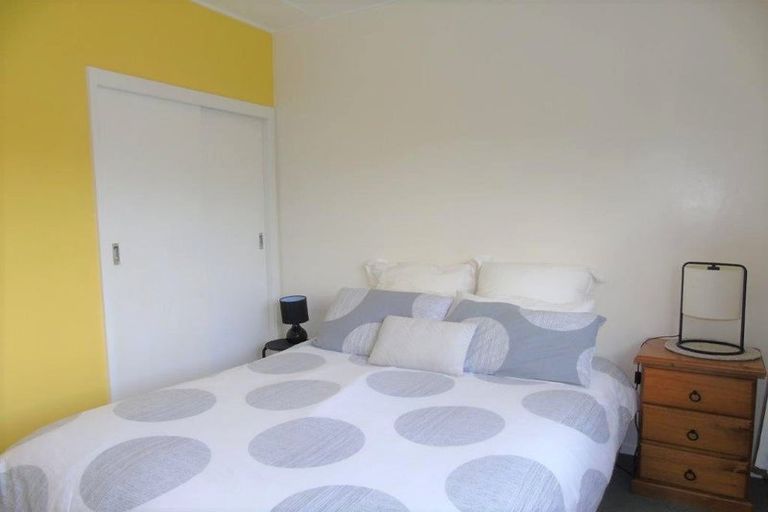 Photo of property in 2/3 Ngaio Gorge Road, Ngaio, Wellington, 6035