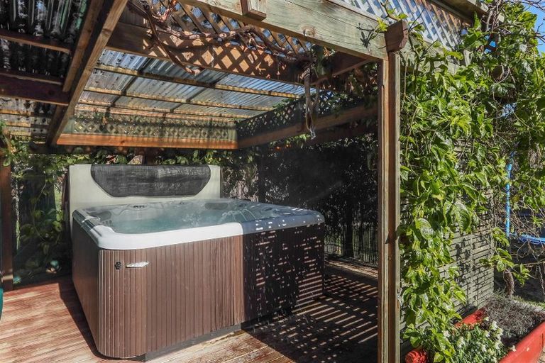 Photo of property in 68 Brunswick Drive, Tikitere, Rotorua, 3074